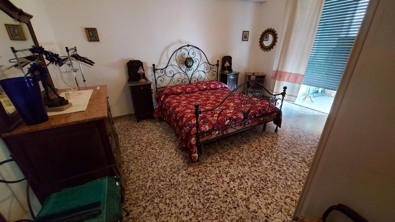 Sa Cannacca-Guest House Олбия Екстериор снимка