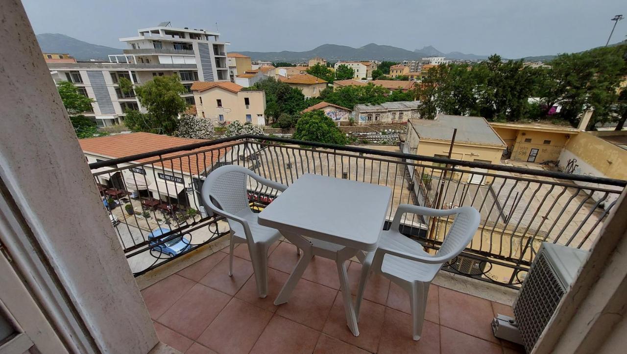Sa Cannacca-Guest House Олбия Екстериор снимка
